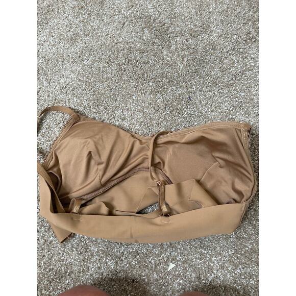 💋Bundle 4 items for $20. Add items💋 to a bundle3 - Picture 5 of 6